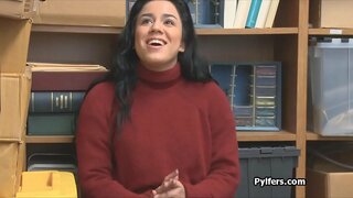 Ороллан дӓ тыпкан кыча похотливый трахнуть латиноамериканский вор