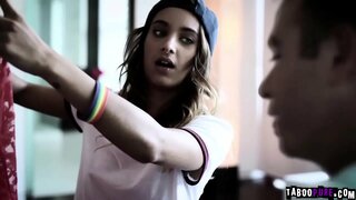 Had kana den e famia den kas di e actividad di man di tend&#039;drenta