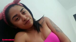 Keegi eemaldab Teie Tuba on Väga Horny