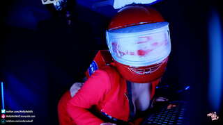 النصاب ضاجعني بيننا