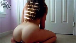 Фаллоимитатор, пӧрт коверым трахаться